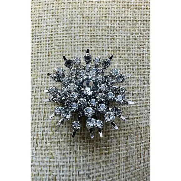 VTG Faceted Rhinestone Brooch Pin‎ Statement Silver Tone Star Burst Atomic Style - Picture 5 of 12
